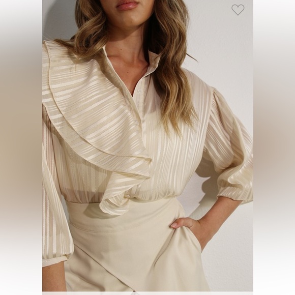 #226 “ RUFFLE BLOUSE” - Picture 13 of 14